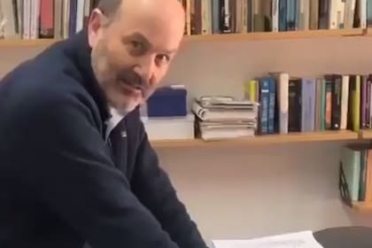 El asesor presidencial Federico Sturzenegger previó modificar el sistema de otorgamiento de permisos de pesca, para lograr que las empresas paguen un mayor canon por los productos que extraen del mar