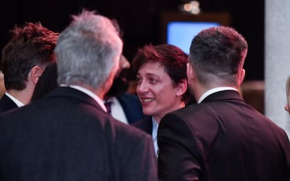 El asesor Santiago Caputo llegó a las 20:50