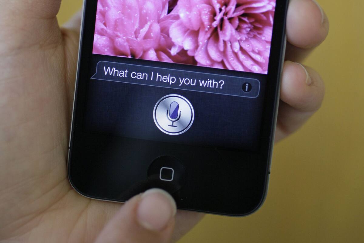 El asistente de Apple está presente en el mercado en 2011 y siempre estuvo identificado con una voz femenina
