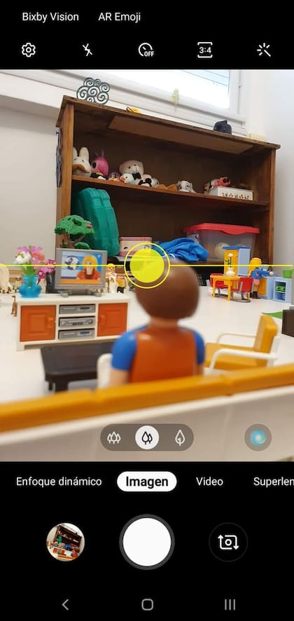 El asistente de fotografía del Galaxy S10 recomienda dónde centrar la imagen y muestra si está horizontal