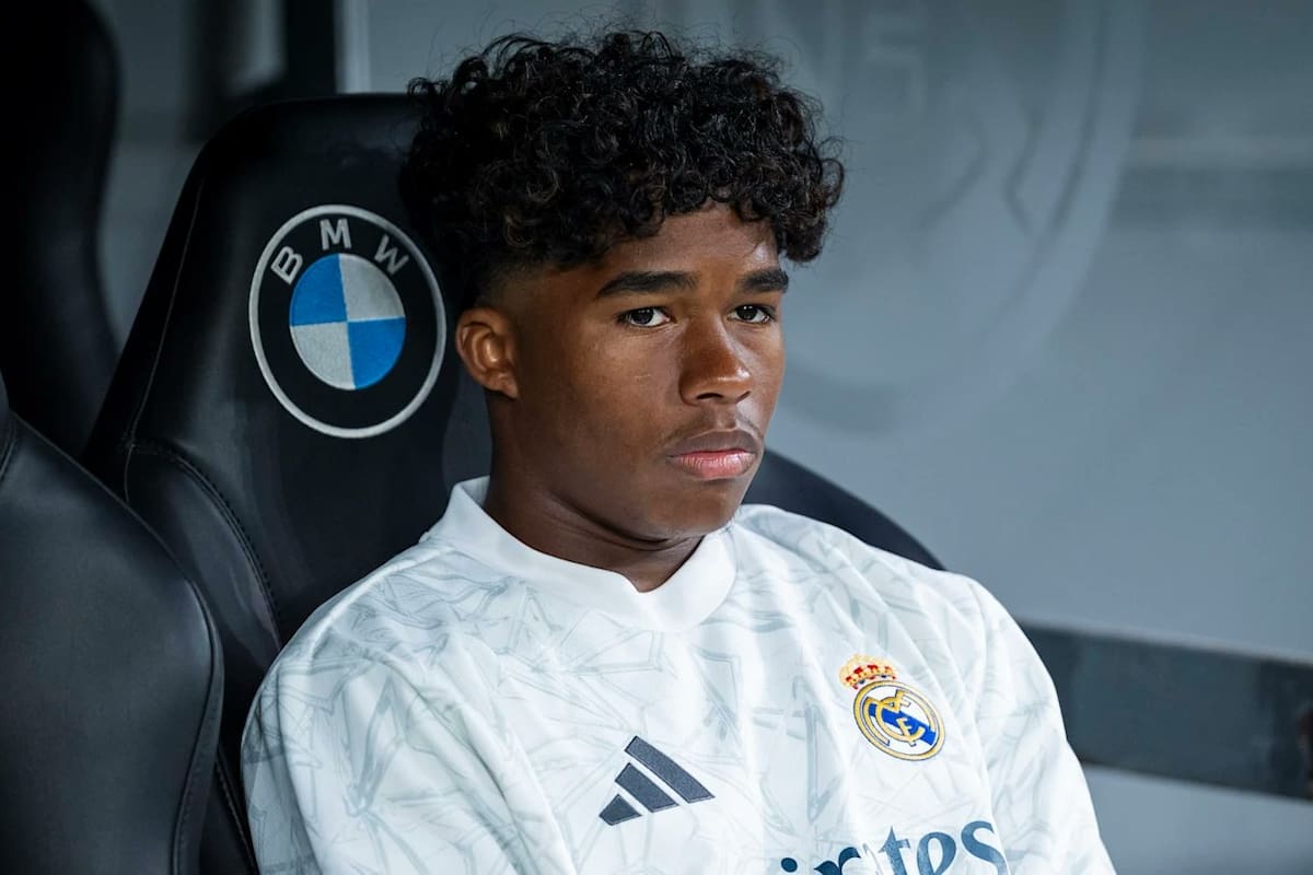 El atacante brasileño Endrick, afligido en el banco de suplentes de Real Madrid, una constante de los últimos tiempos