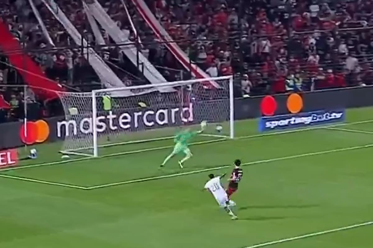 El atajadón de Armani