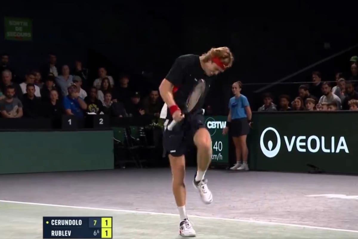 El ataque de furia de Rublev en el partido ante Cerúndolo en París