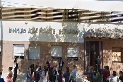 El ataque ocurrió en las cercanías del Instituto Juan Manuel de Estrada, en Quilmes