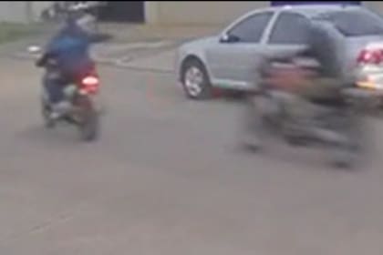 El ataque quedó registrado en una cámara de seguridad privada