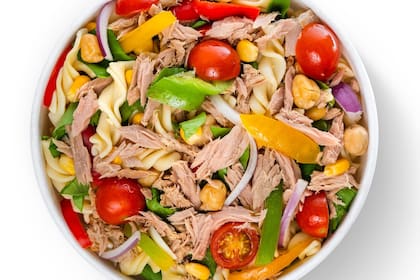 El atún posee un importante contenido de selenio que es un antioxidante muy potente. Créditos: Canva