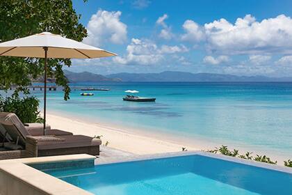 El australiano invirtió 100 millones de dólares para dar vida a Kokomo Private Island Resort