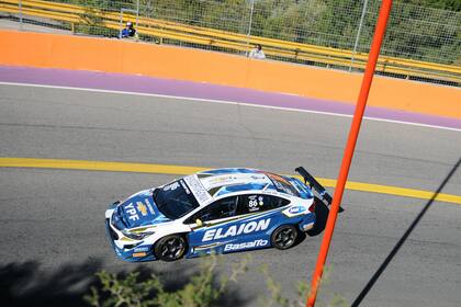 El auto de Canapino, en Potrero de los Funes