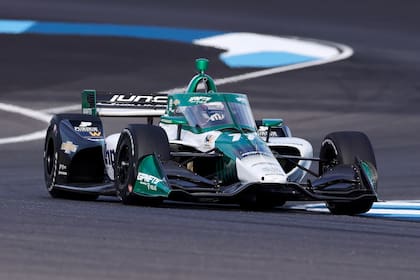 El auto de Juncos Hollinger Racing que conduce el británico Callum Illot en IndyCar y que probará Agustín Canapino en el circuito de Sebring, en Florida, el 12 de octubre; en noviembre estará en la Argentina.