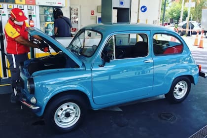 El auto, dijo, está en perfecto estado de conservación y solo ha tenido tres dueños desde hace 40 años cuando salió de la fábrica