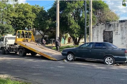 El auto en cuestión estaba por ser robado en un barrio de Córdoba