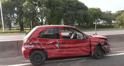 El auto en el que iba el joven alcoholizado.