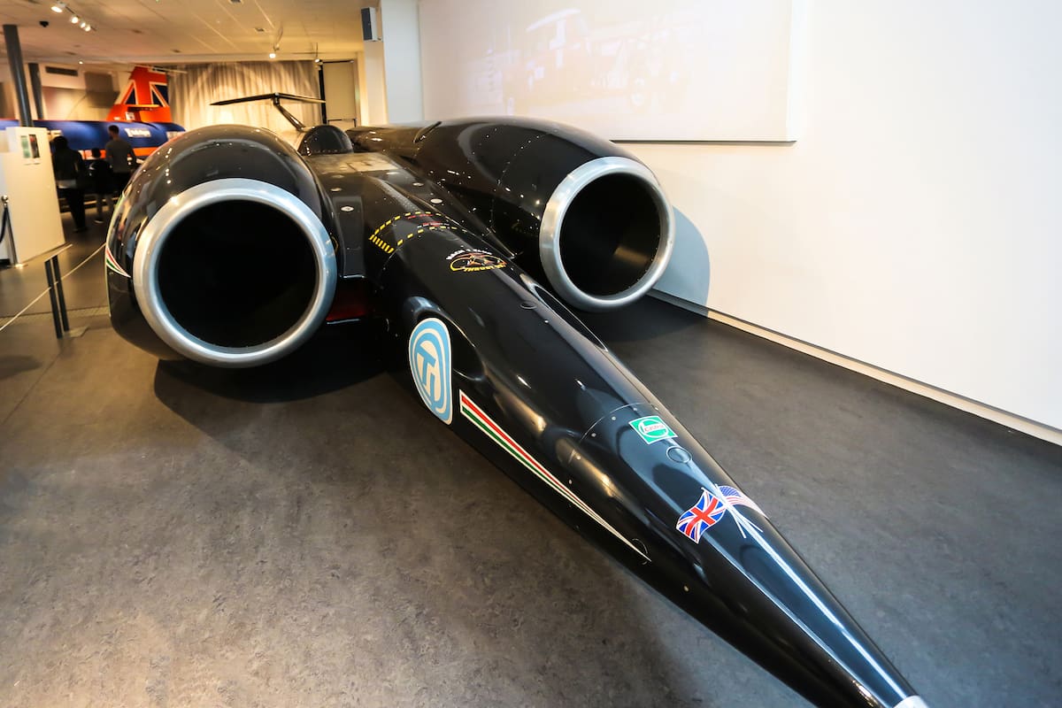 El auto más rápido del mundo, que quedó en el récord Guinness