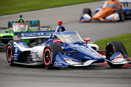 El auto N°10 de Chip Ganassi Racing con el que Álex Palou ganó cuatro carreras sobre 14 en la temporada 2023 de IndyCar; el catalán, a un paso de consagrarse bicampeón de la categoría