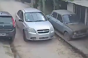 El auto robado transitaba sin patente