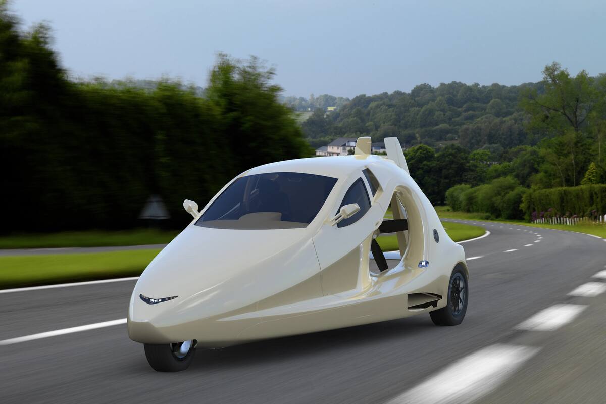 El auto volador ya tiene reservas