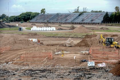 El autódromo Oscar y Juan Gálvez, de la Ciudad de Buenos Aires, al desnudo, en la parte inicial de las obras que se extenderán a lo largo de todo 2026 para albergar una fecha de MotoGP el año próximo.
