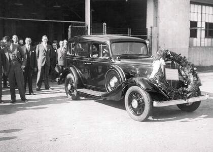 El automóvil Chevrolet número 1.000.000 armado en Argentina