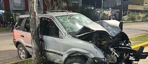 Manejaba a toda velocidad por La Plata, chocó de atrás un auto y mató a un bebé de 10 días: fue detenido e imputado