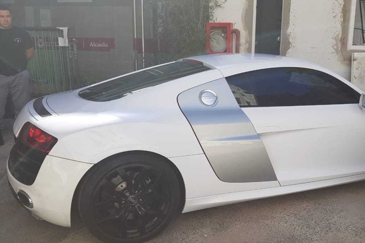 El automóvil, valuados en 500.000 dólares, fue donado al estado