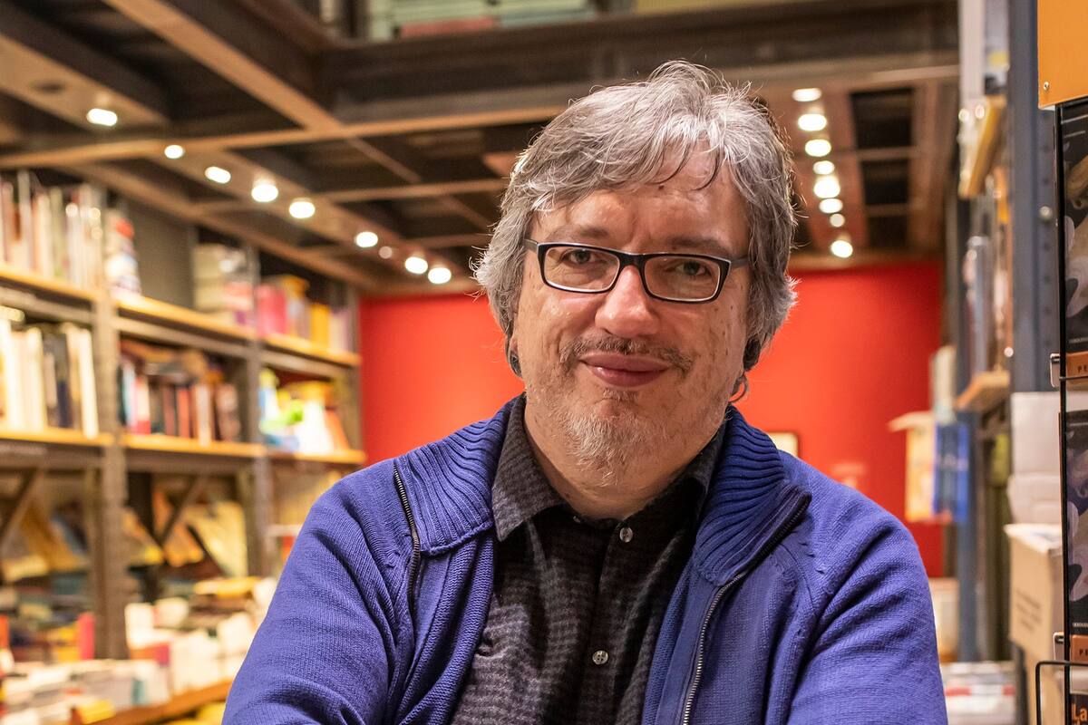 El autor cuenta detalles de su reciente libro, Los hombres son todos iguales (TusQuets)