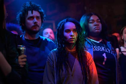 El autor escribe acerca de cómo la serie de Hulu basada en su novela, con Zoë Kravitz como protagonista, tiene mucho sentido de existir hoy