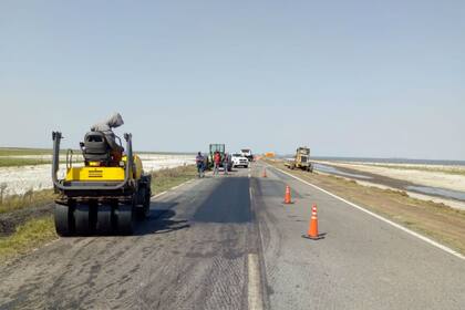 La ruta había quedado cortada por el avance del agua de La Picasa