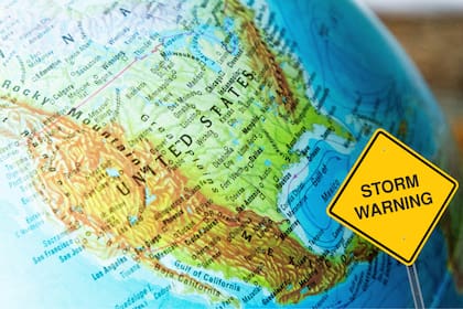 El avance de un frente frío desde el norte, al encontrarse con el aire húmedo del Golfo de México, generará un contraste térmico violento que será el combustible para tormentas fuertes a partir del jueves por la noche