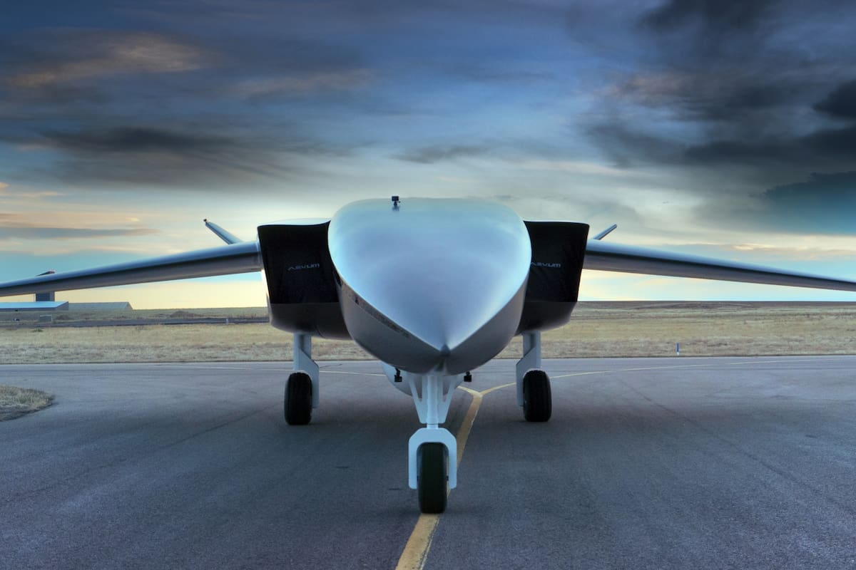 El avión autónomo Ravn X es capaz de llegar a la órbita baja terrestre para liberar su carga de satélites y luego aterrizar como un avión convencional