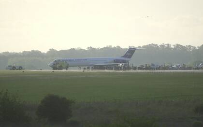El avión debió aterrizar de emergencia en Ezeiza