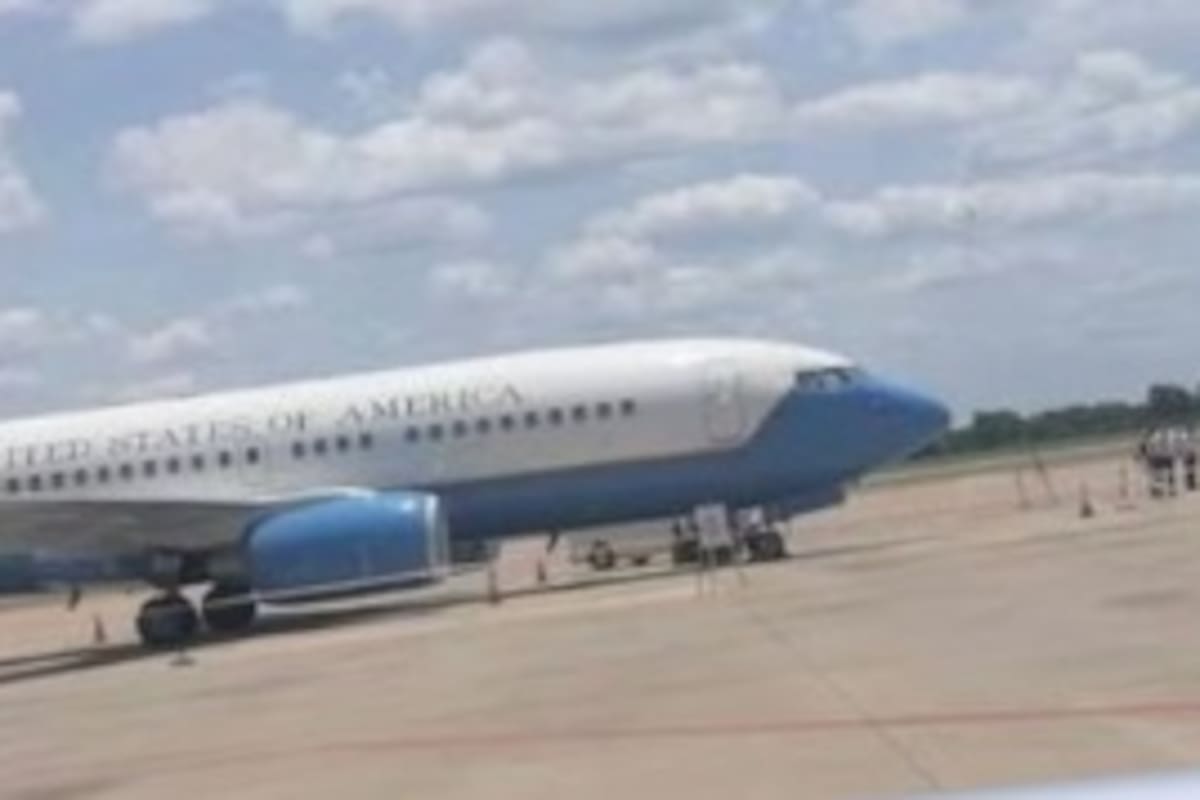 El avión del jefe de la CIA en La Habana, en la misión especial SAM554