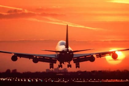 El avión tenía 70,6 metros de largo y 59 metros de ancho que no podía construirse en ninguna de las plantas existentes de Boeing.