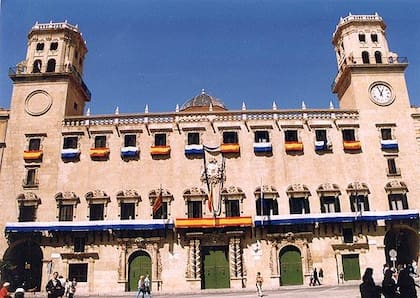 El ayuntamiento de Alicante quedó en la mira
