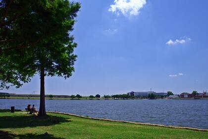 El Bachman Lake Park, ideal para los amantes de la naturaleza y los deportes acuáticos