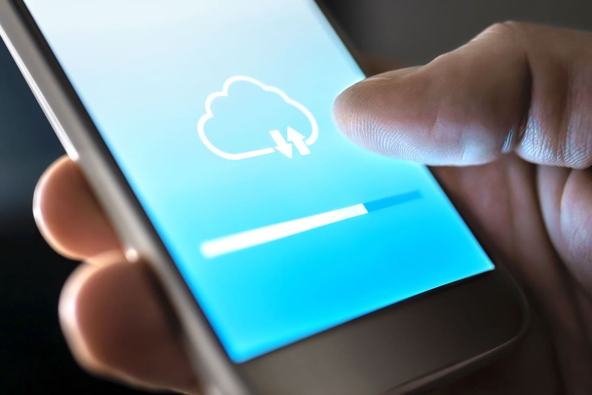 El backup de fotos y videos es fundamental para resguardar nuestras memorias, sea en un servicio en la nube o en un disco externo que guardemos nosotros