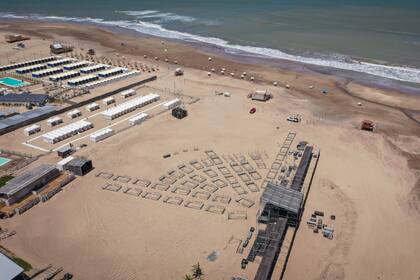 El balneario Mute en pleno armado de la infraestructura para sus eventos de música electrónica