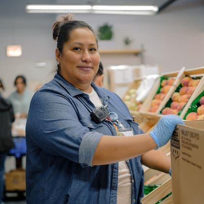 El Banco de Alimentos Greater Chicago Food ofrece comidas calientes y despensas saludables gratis (/The Greater Chicago Food Depository/Lou Foglia)