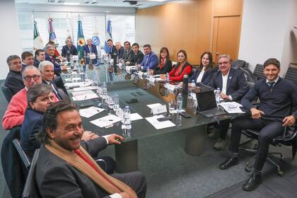 El Banco Interamericano de Desarrollo (BID) lanzó una nueva línea de financiamiento disponible para gobernadores, intendentes y jefes comunales.