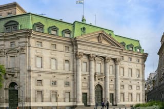 La entidad consolida su liderazgo y fortaleza patrimonial en un contexto de alta competencia