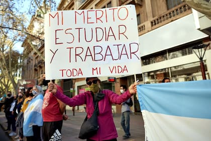 El banderazo del 19S por las calles de la ciudad de Mendoza