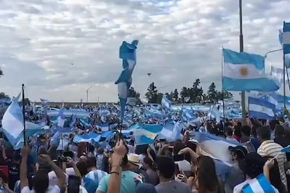 El banderazo se hizo sentir con fuerza en Avellaneda (Santa Fe), la sede de Vicentin