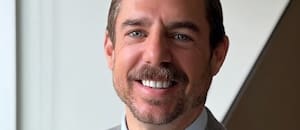 Un banquero sospechoso, vínculos con la realeza y un video viral: la muerte que reabre un viejo enigma