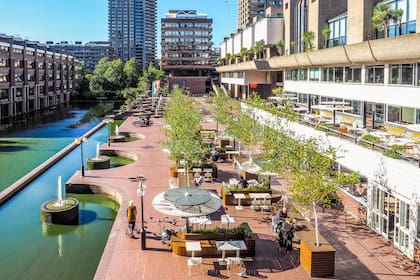 El Barbican Centre, uno de los centros culturales más grandes de Europa.