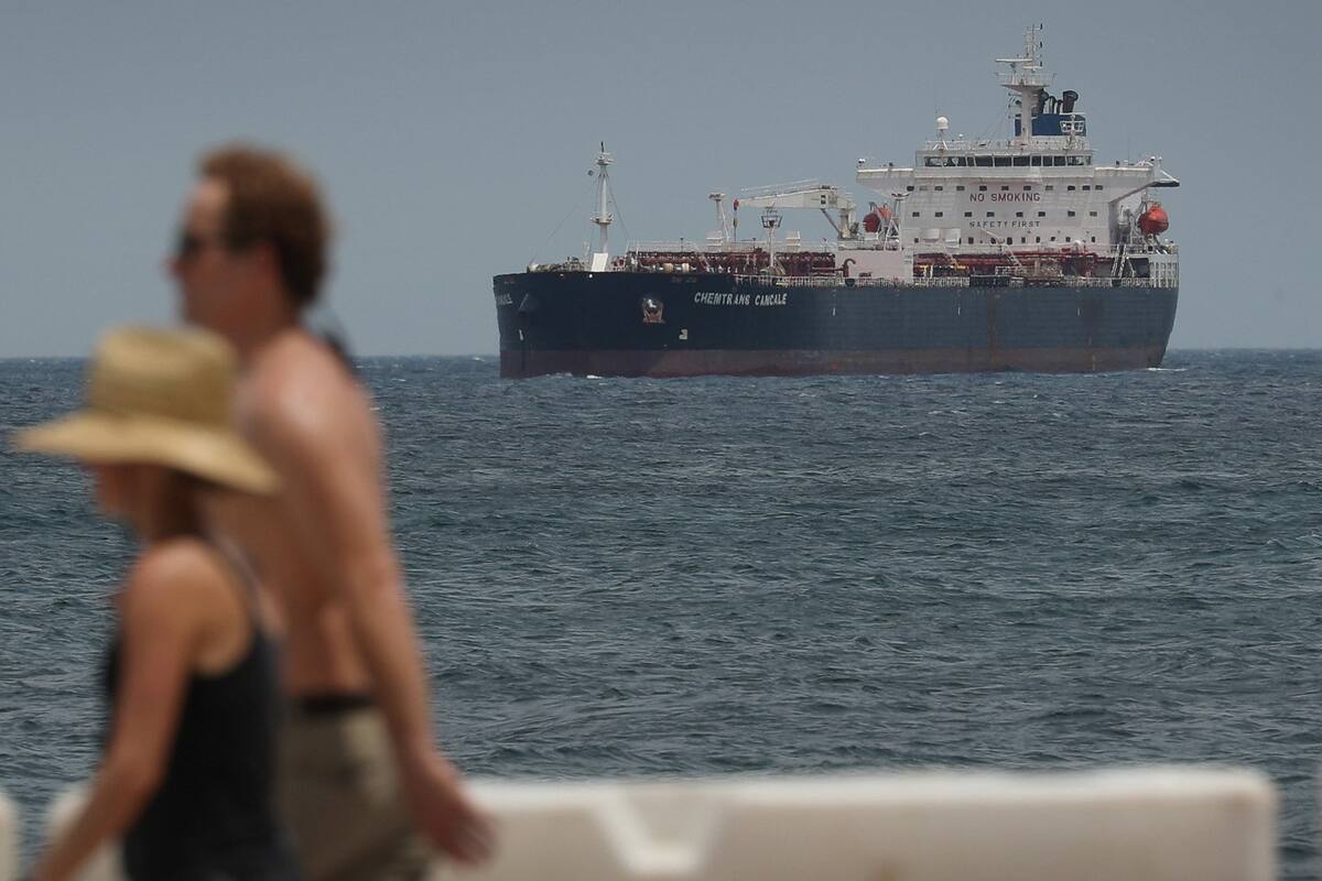 El barril del crudo WTI que se comercializa en los Estados Unidos cerró con un precio de -37,63 dólares; el confinamiento desborda depósitos, tanqueros y oleoductos en el mundo