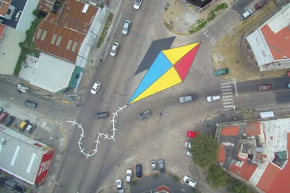 El barrilete en las calles de Caseros
