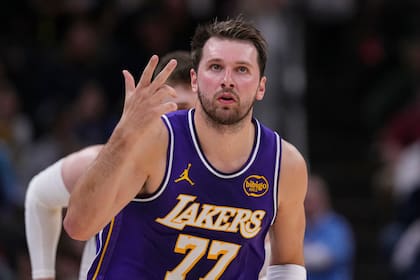 El base de los Lakers de Los Ángeles, el esloveno Luka Doncic