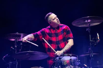 El baterista cuenta con una gran trayectoria musical Foto: @ameri_naco
