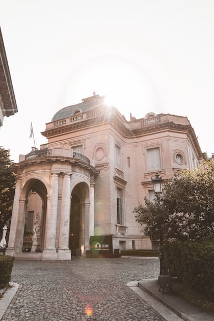 El bello edificio del Museo de Arte Decorativo