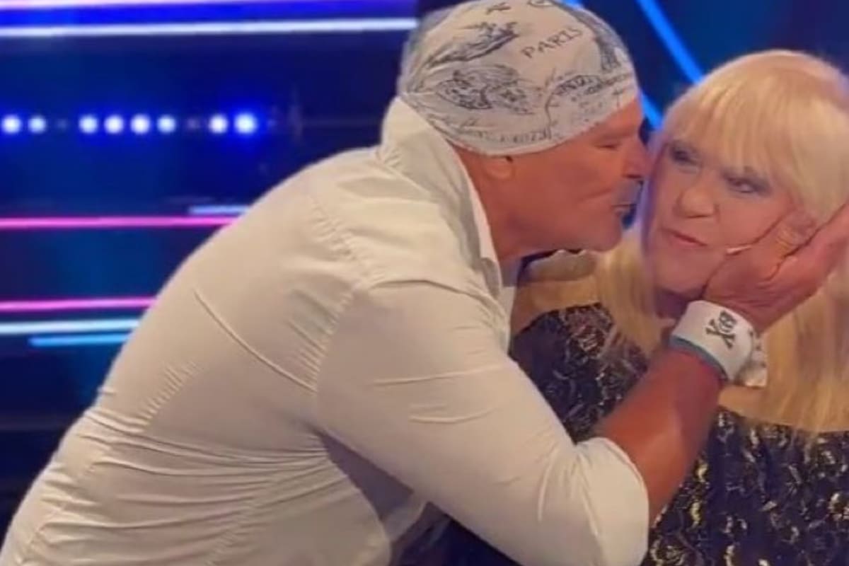 El beso de Alfa a Laura Ubfal en el debate de Gran Hermano dio que hablar en redes sociales