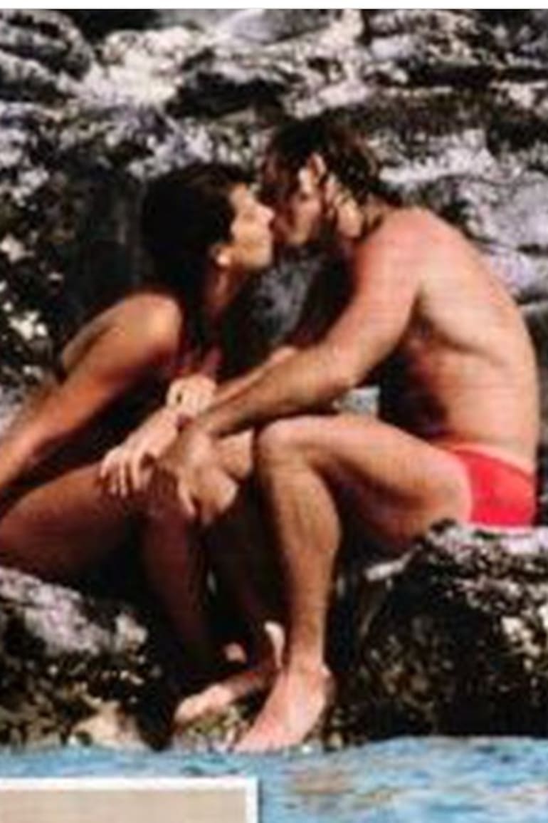 El beso de Carolina y el gran Willy se reprodujo en todo el mundo. Así lo mostró la revista italiana GENTE